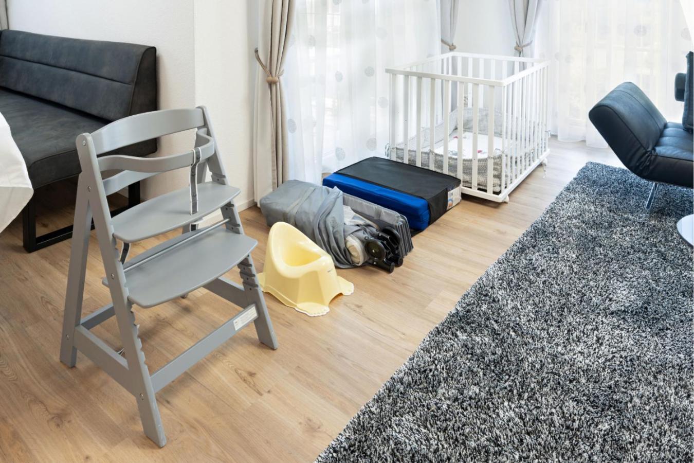 Exklusive 2,5 Zimmer Wohnung Эшенц Экстерьер фото