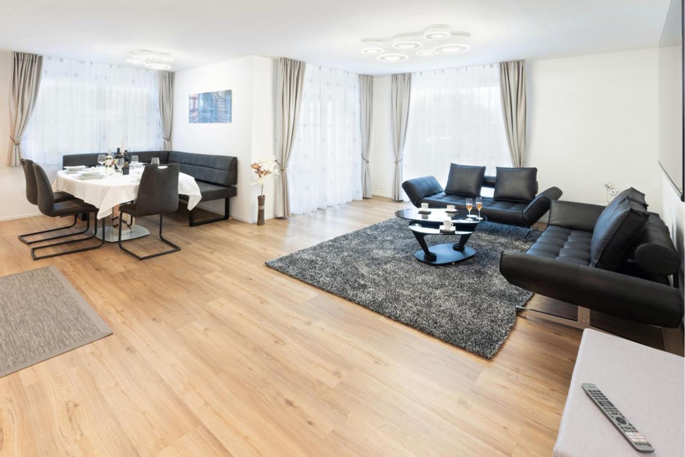 Exklusive 2,5 Zimmer Wohnung Эшенц Экстерьер фото