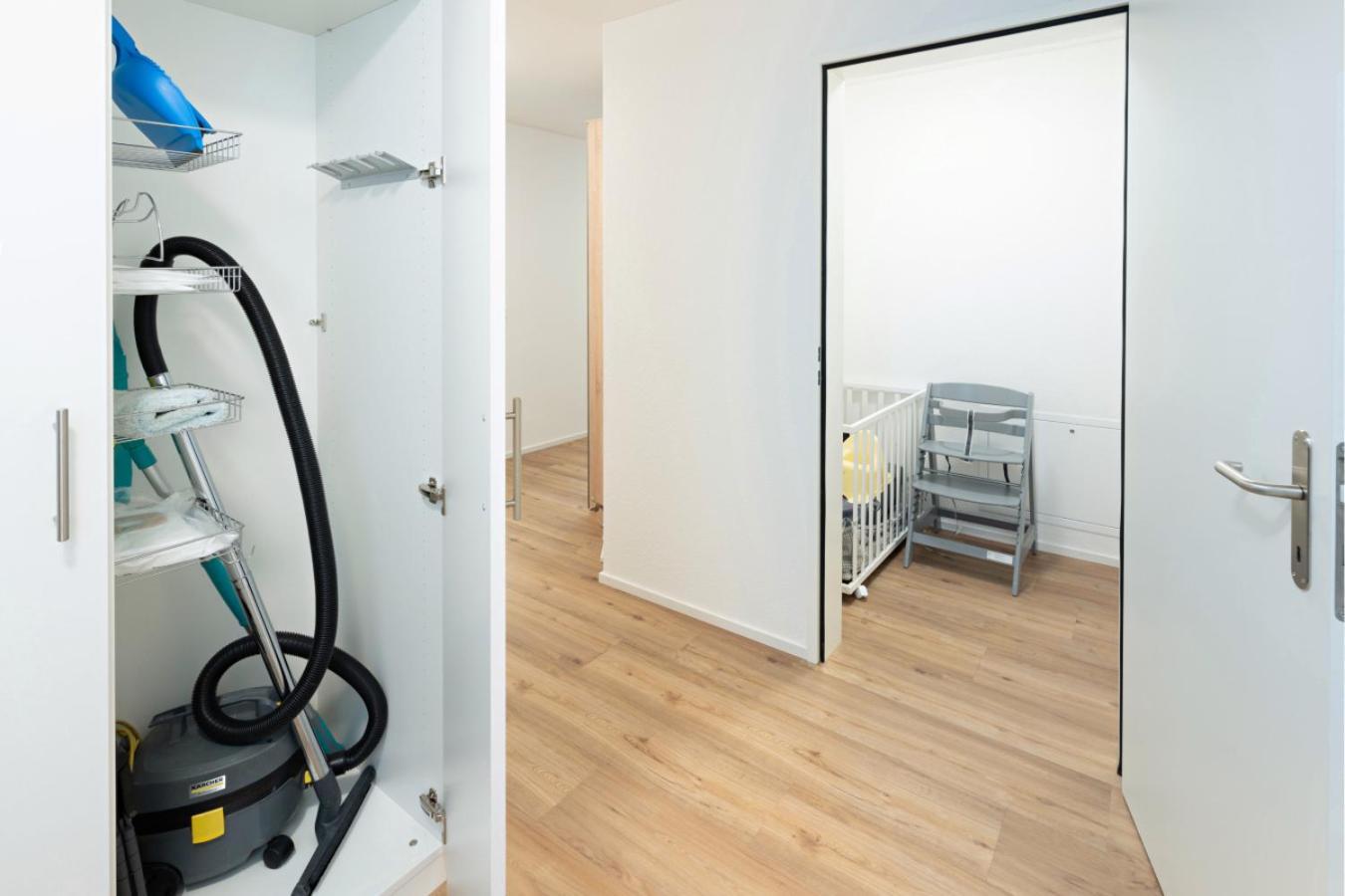 Exklusive 2,5 Zimmer Wohnung Эшенц Экстерьер фото